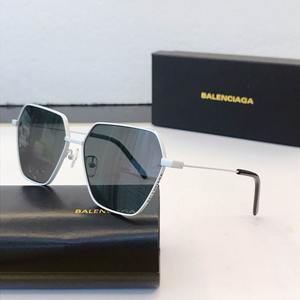Balenciaga Sunglasses 584